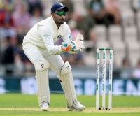 <p>रिषभ पंत ने तोड़ा MS Dhoni का रिकॉर्ड, टेस्ट क्रिकेट में विकेट के पीछे बने इस मामले में नंबर वन</p>